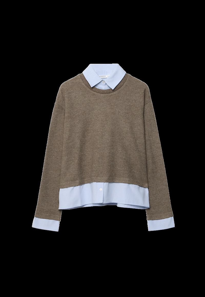 Трикотажная футболка из двух материалов