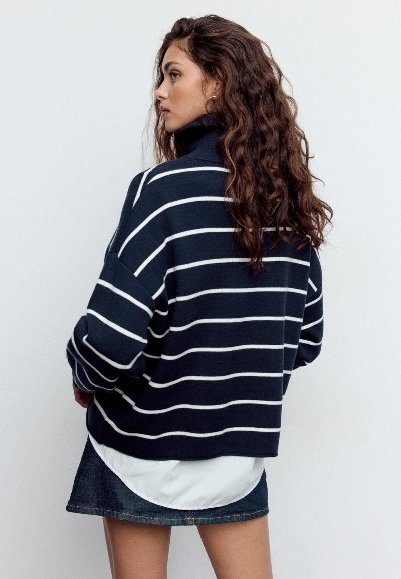 Трикотажный джемпер на молнии