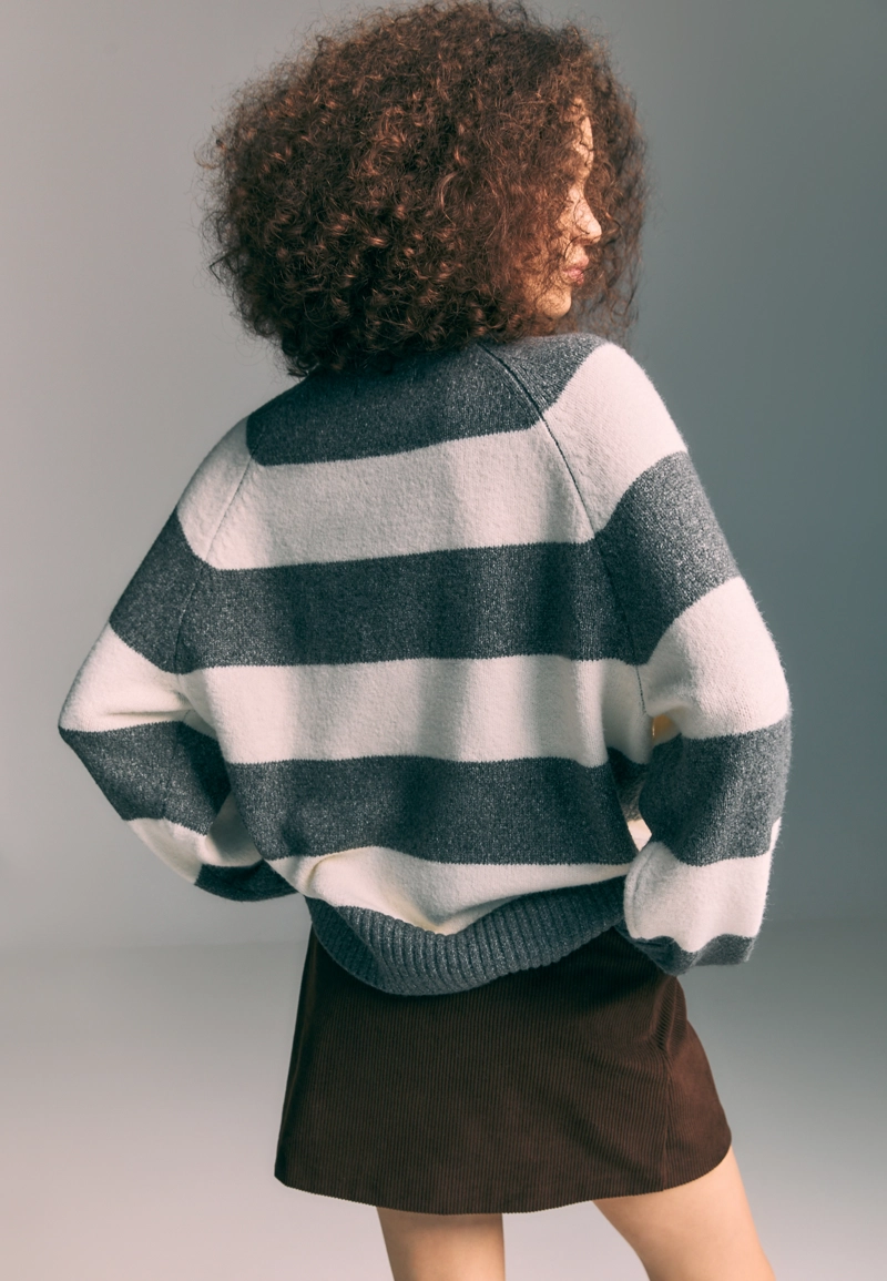 Базовый вязаный свитер