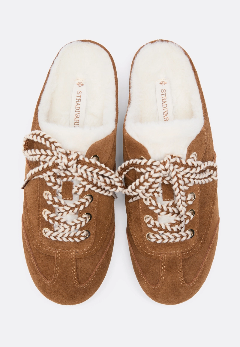 Кожаные тапочки без задников