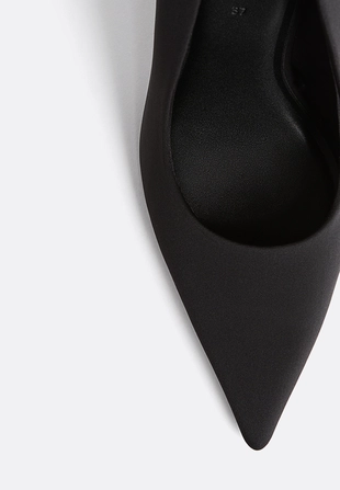 Туфли на каблуке- Заказать в России