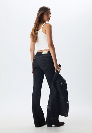 Джинсы D67 зауженные BOOTCUT- Заказать в России