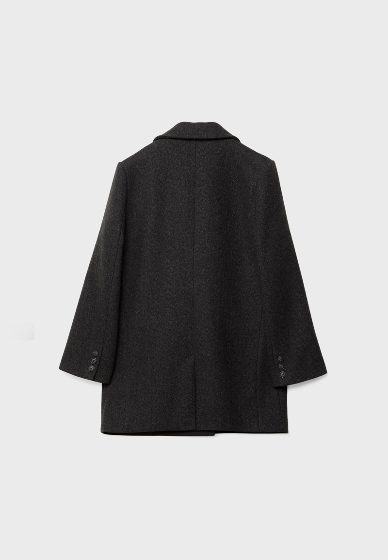 Пальто из ткани в елочку стандартной длины