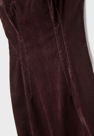 Облегающее бархатное платье миди- Заказать в России