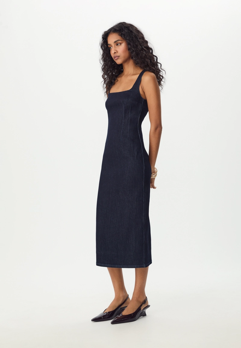 Джинсовое платье миди