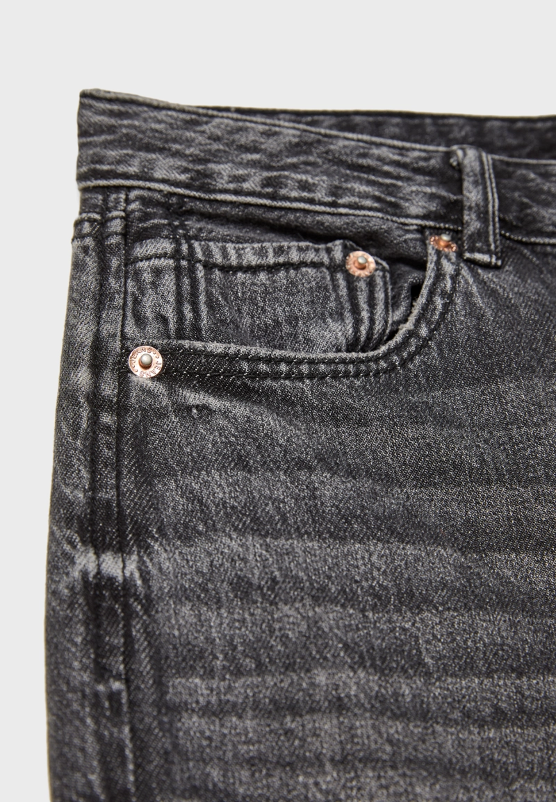 Джинсы D91 с низкой посадкой и широкими штанинами