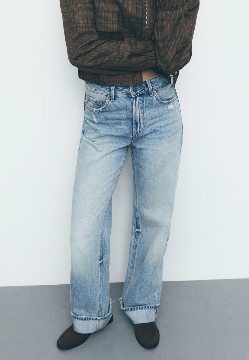 Джинсы прямого кроя