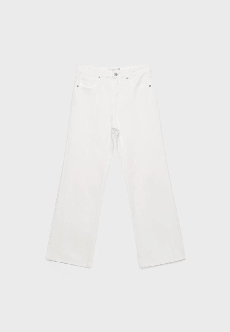 D92 Джинсы прямого широкого кроя