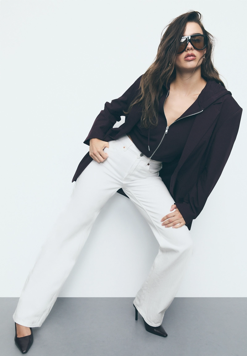 D92 Джинсы прямого широкого кроя