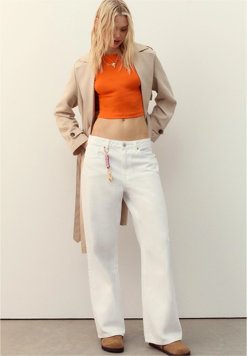 D92 Джинсы прямого широкого кроя