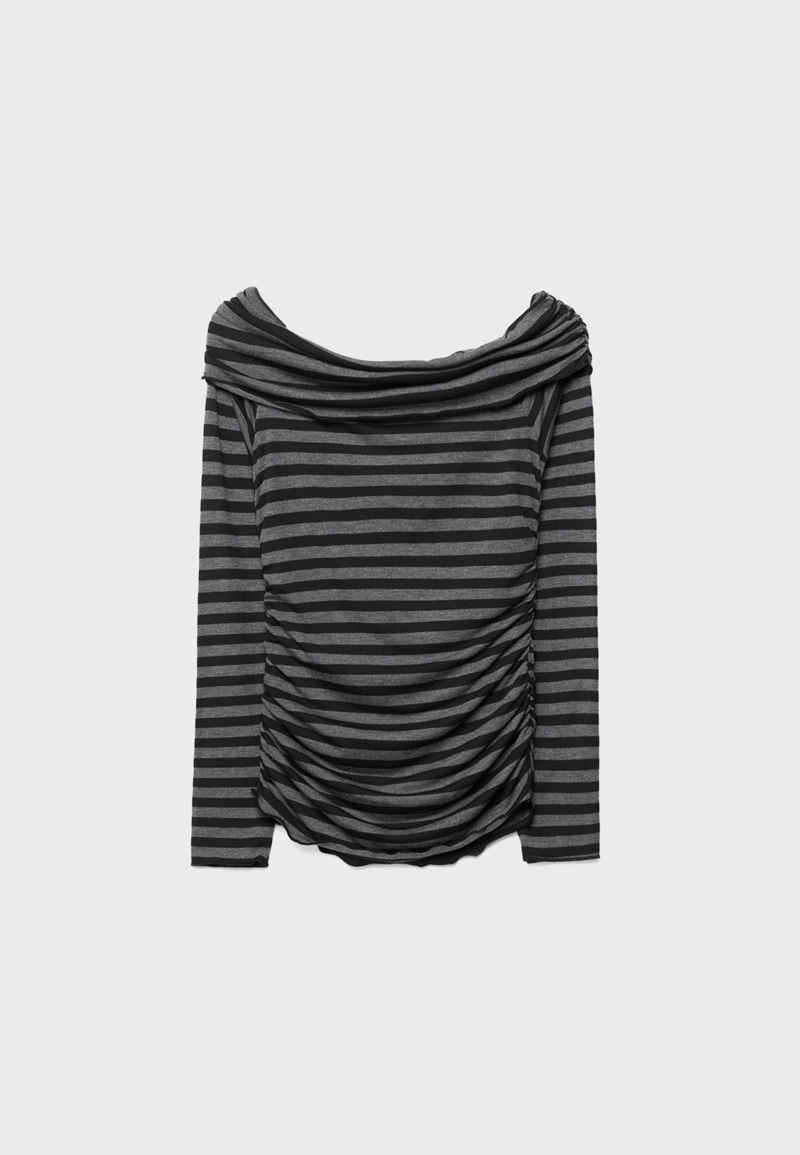 Футболка в полоску с открытыми плечами и сборками