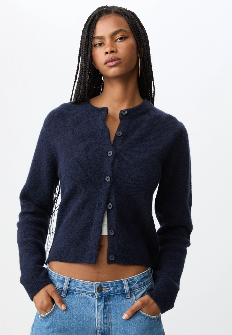 Трикотажный кардиган на пуговицах