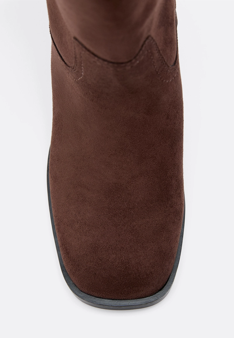 Сапоги на широком каблуке из искусственной замши