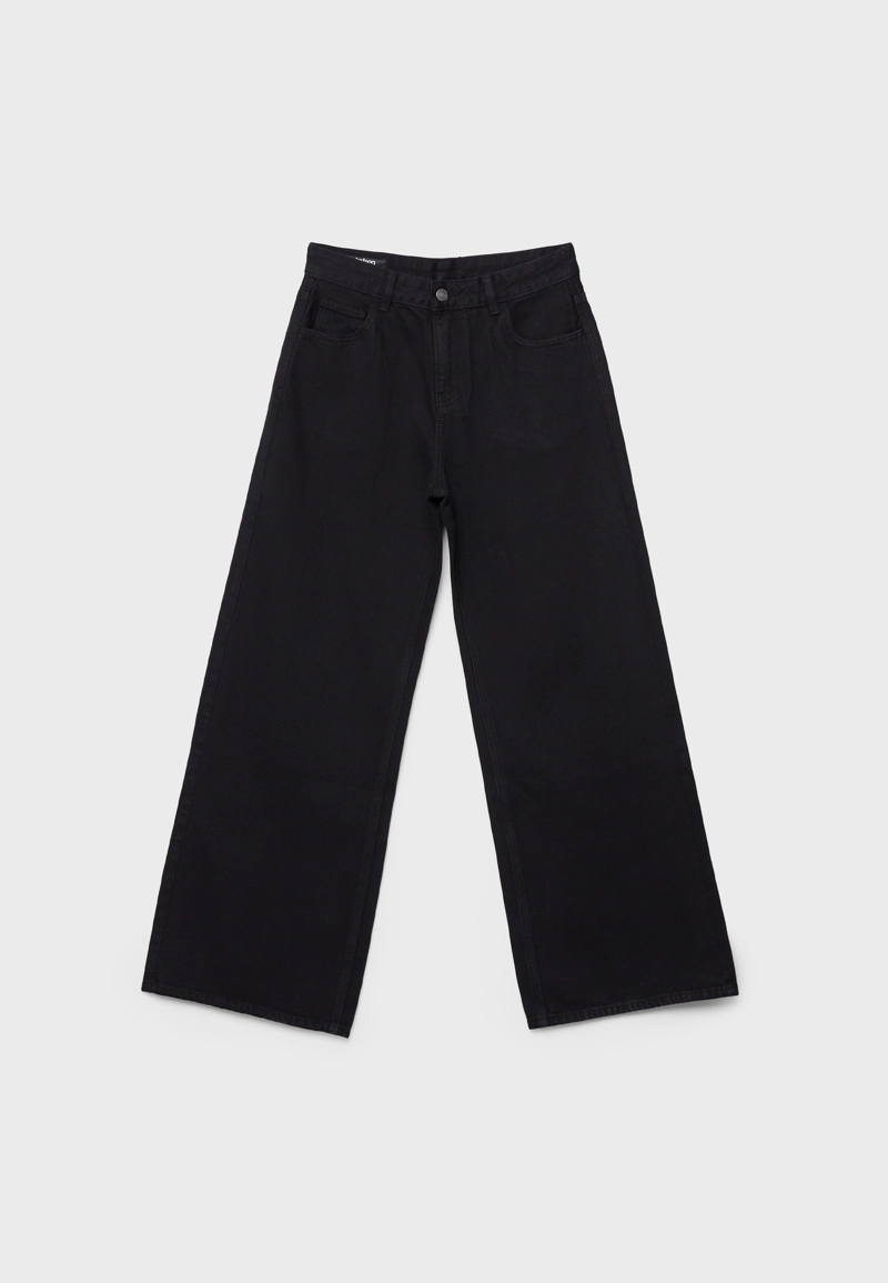 Джинсы свободного кроя