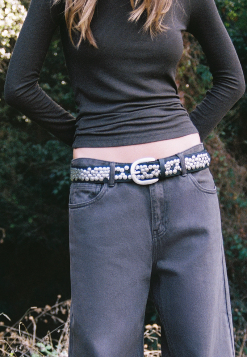 Футболка в рубчик с длинными рукавами