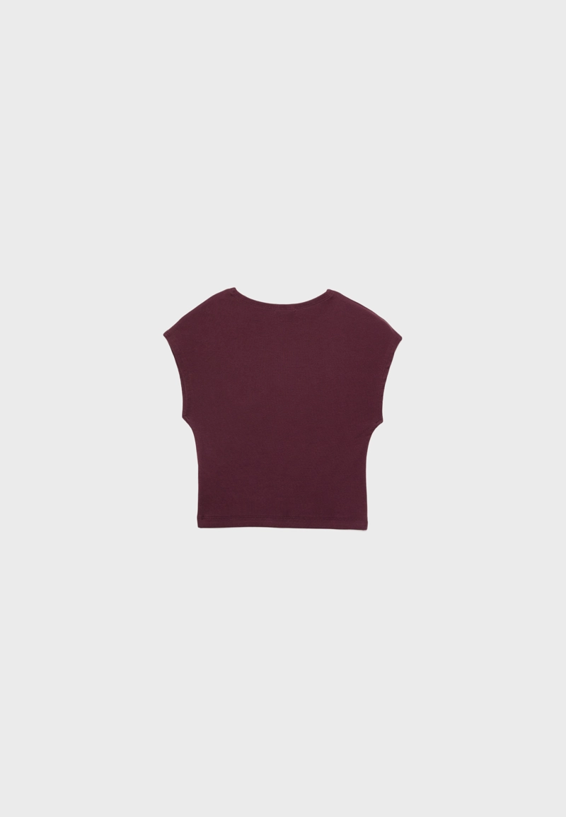 Базовая приталенная укороченная футболка