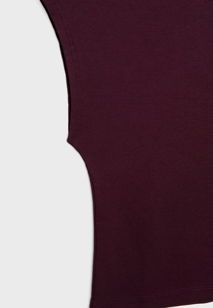 Базовая приталенная укороченная футболка- Заказать в России