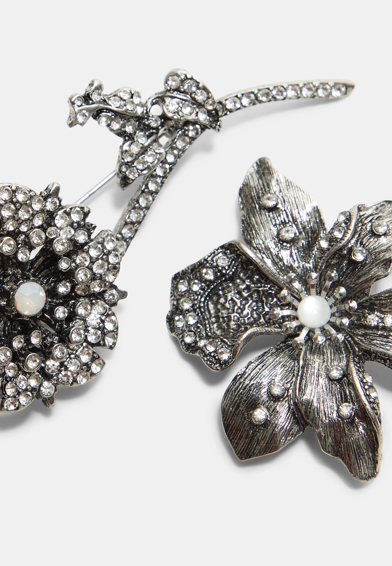 Набор из 2 булавок с цветами и блестящей отделкой