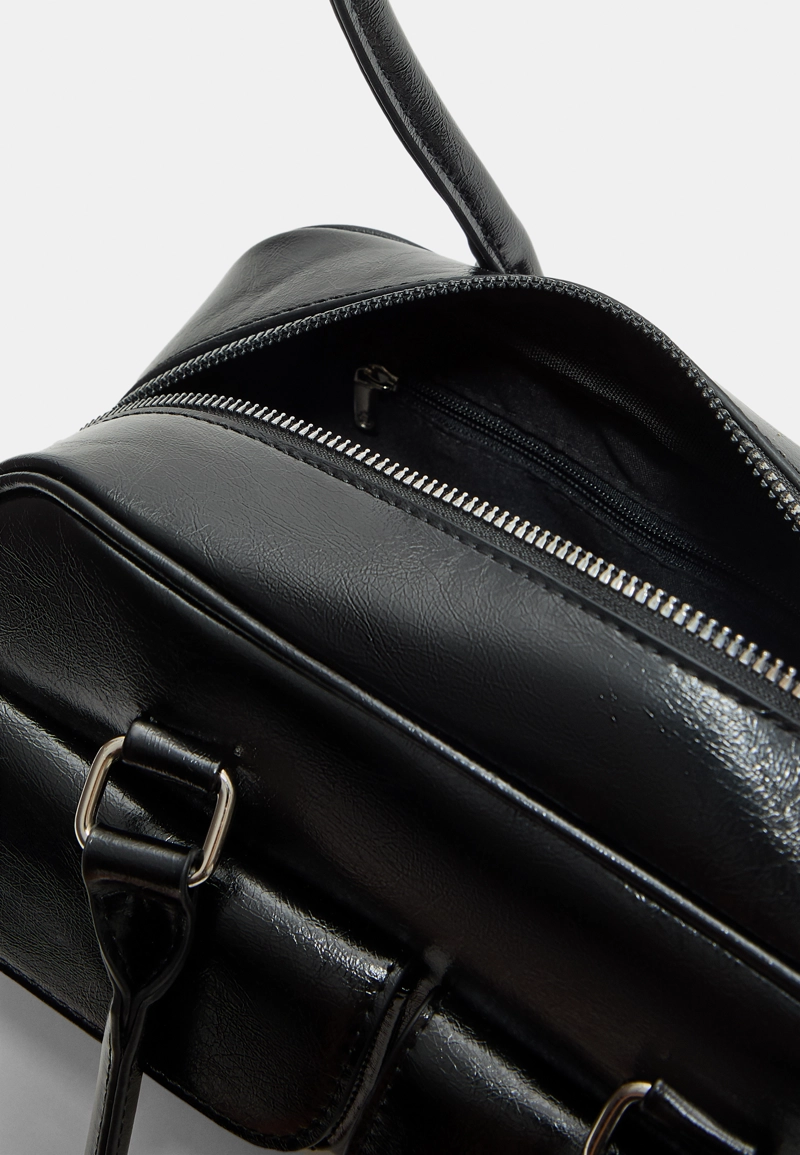 Сумка через плечо с карманами и длинной ручкой