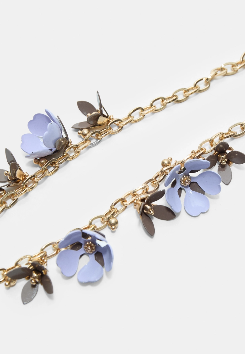 Ожерелье с подвесками-цветами