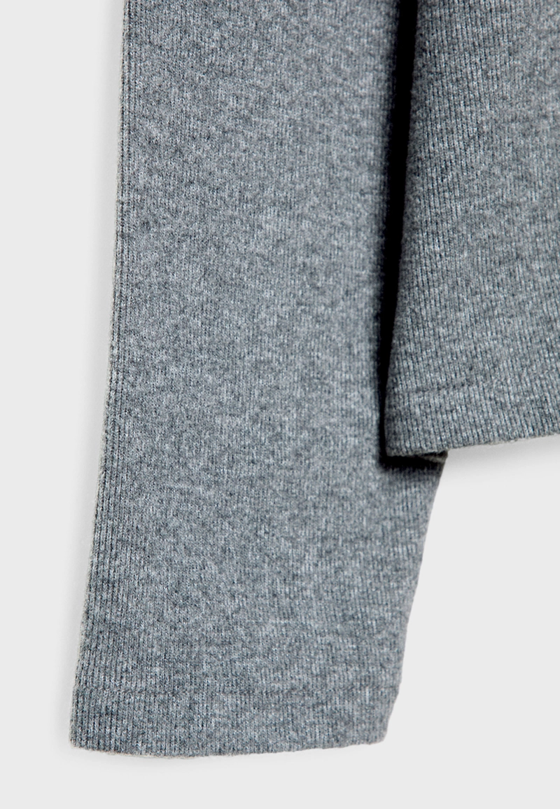 Трикотажная футболка с круглым вырезом