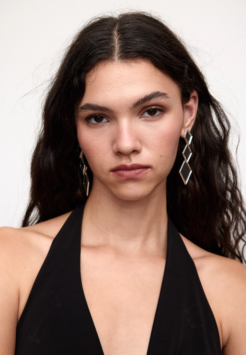 Серьги-ромбы с эффектом стекла