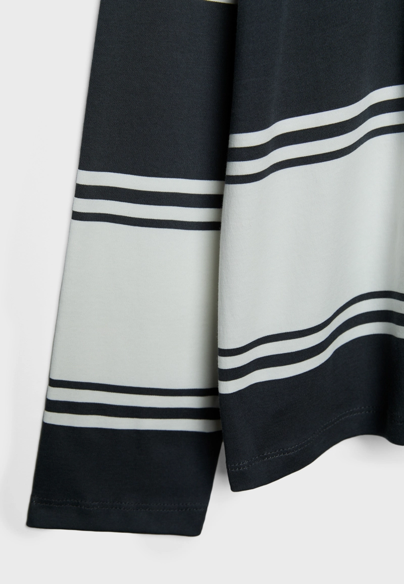 Футболка-поло оверсайз в полоску