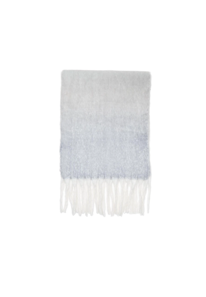 Шарф с эффектом деграде