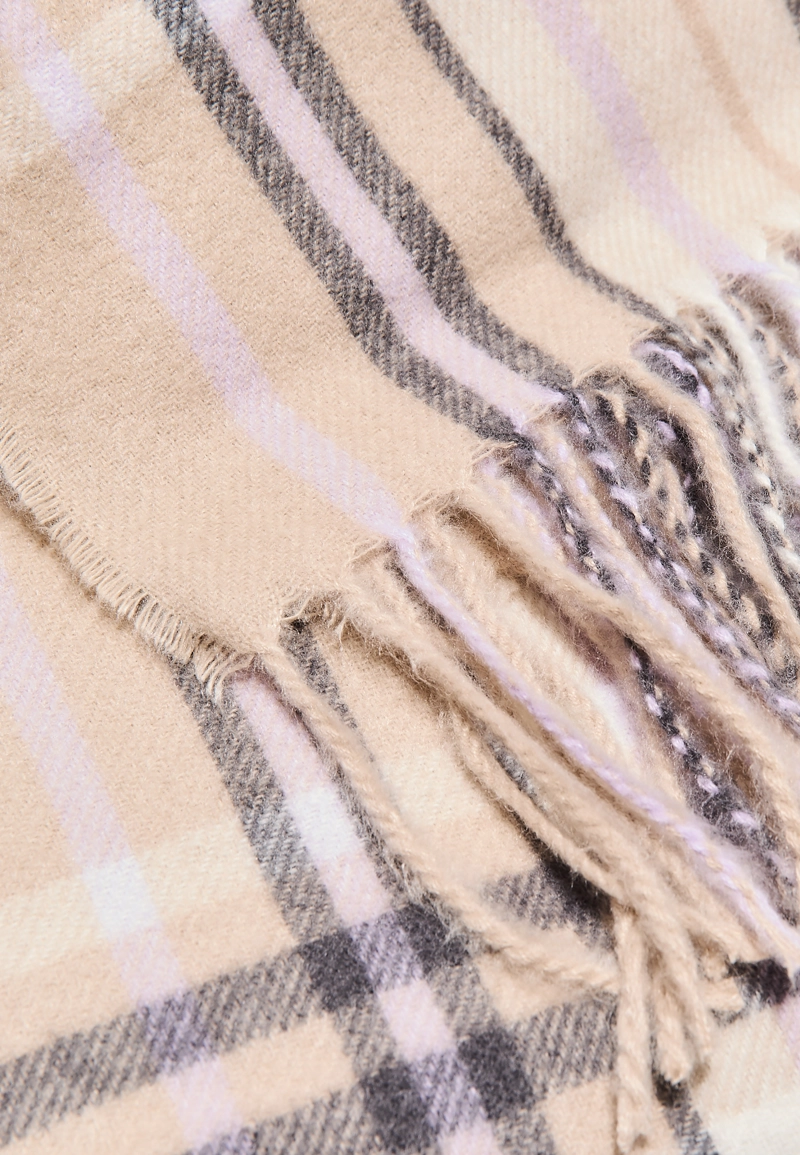 Клетчатый шарф