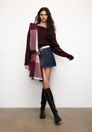 Мягкий вязаный джемпер с вырезом-лодочкой- Заказать в России