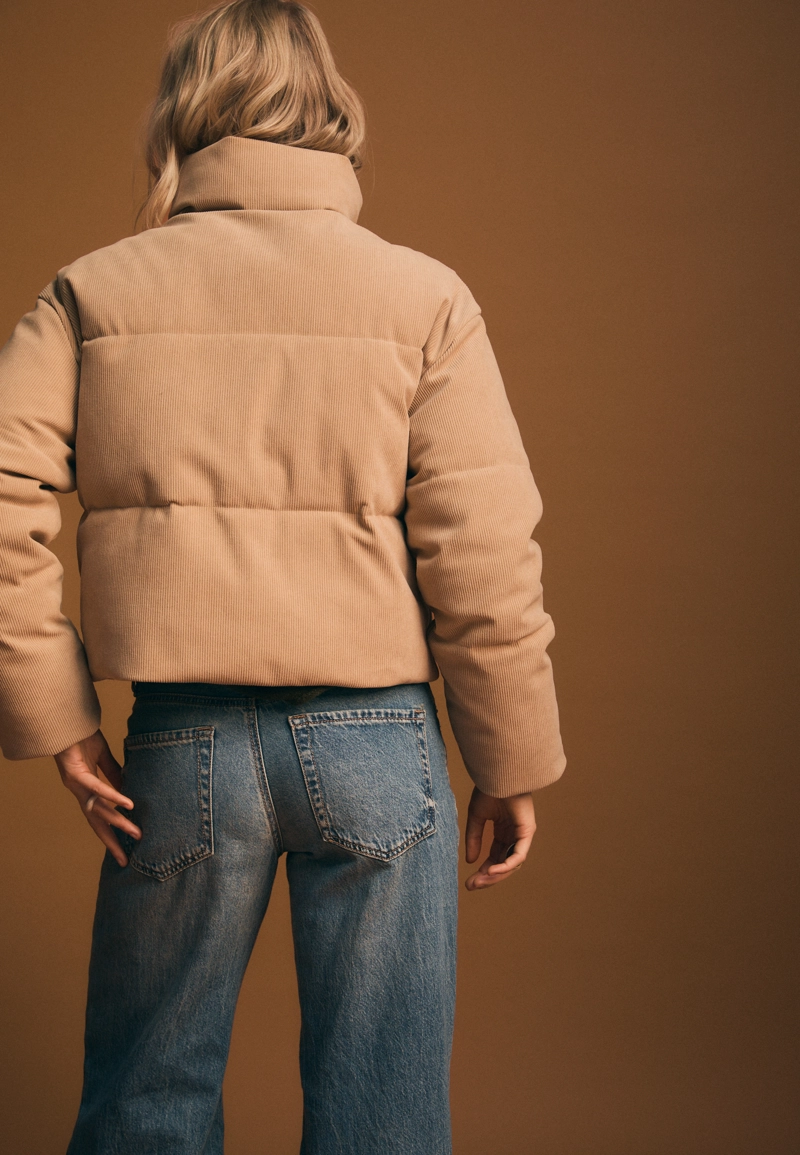 Стеганая вельветовая куртка