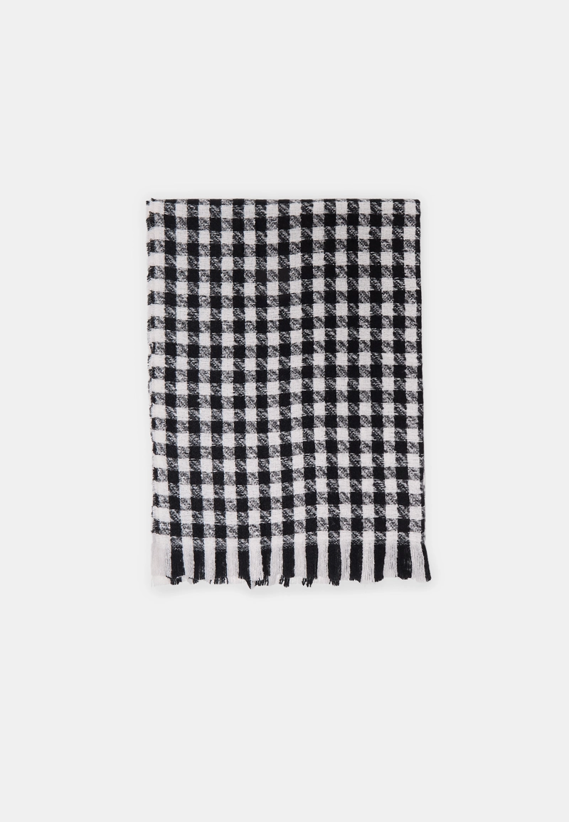 Шарф в мелкую клетку