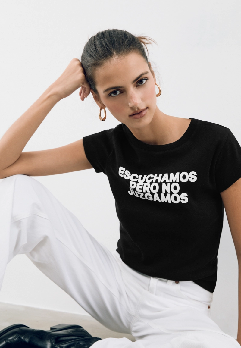 Облегающая футболка с текстом