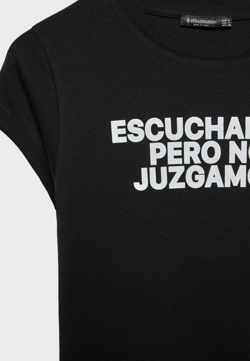 Облегающая футболка с текстом