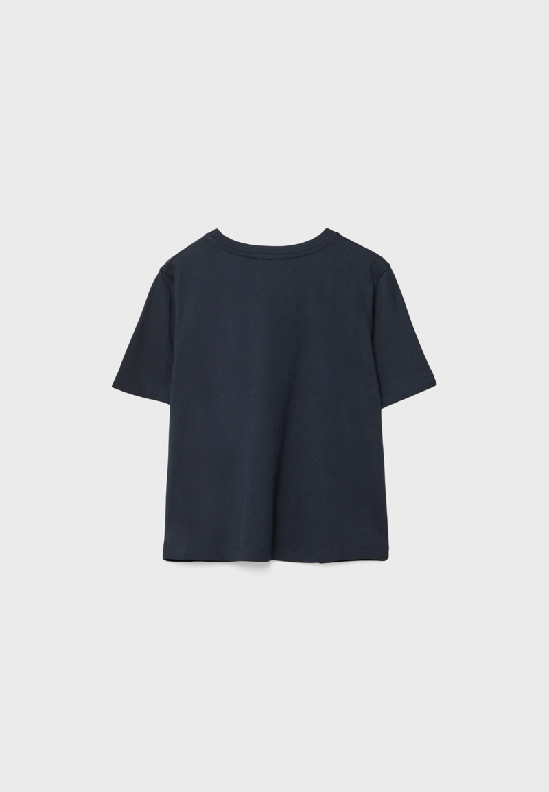 Футболка с вышивкой