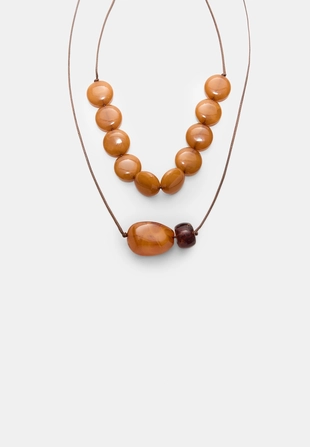 Набор из 2 колье на шнурке с бусинами- Заказать в России