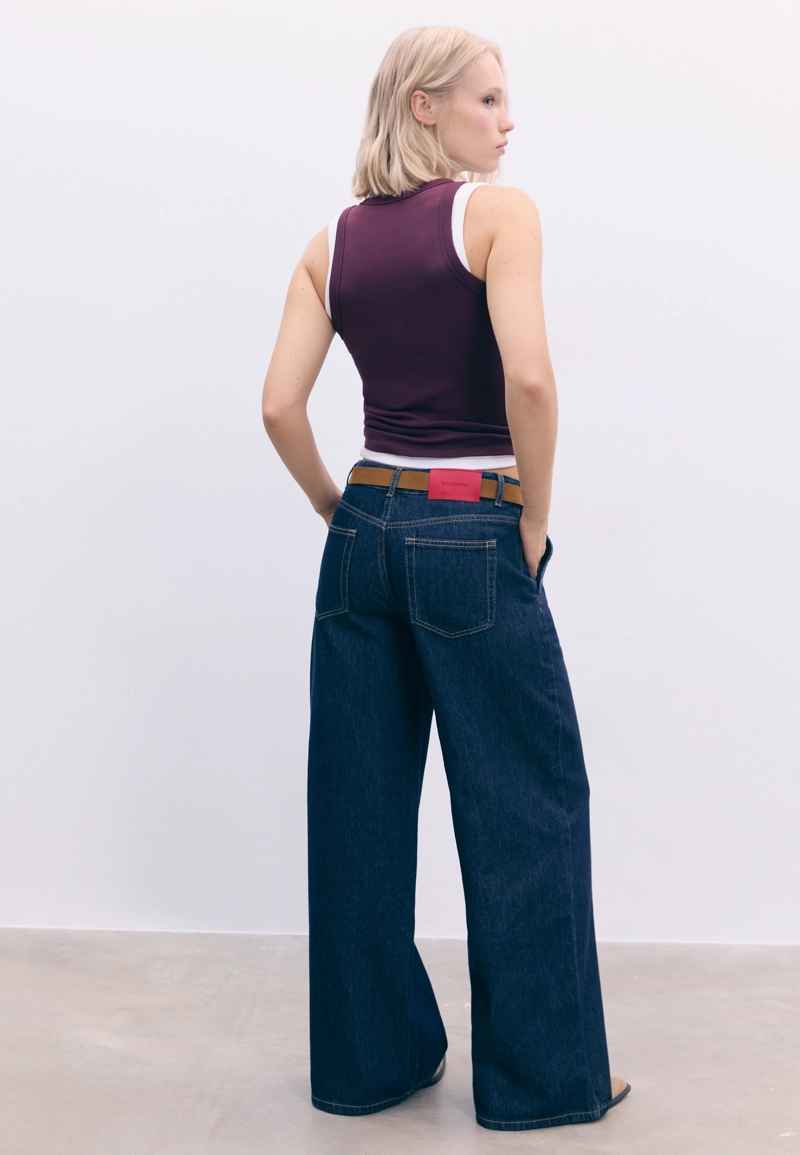 Джинсы свободного кроя с ремнем