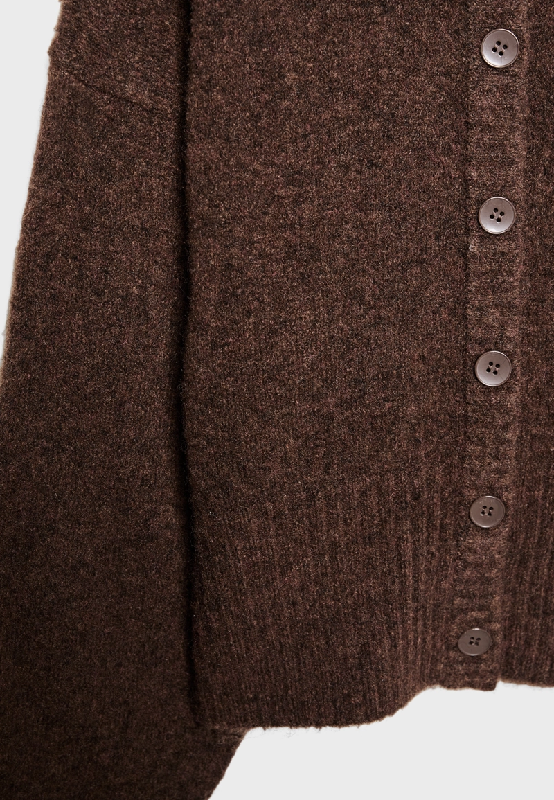 Трикотажный кардиган с широкими рукавами