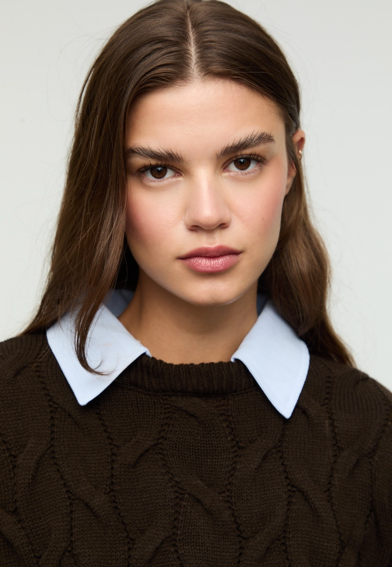 Комбинированный вязаный свитер