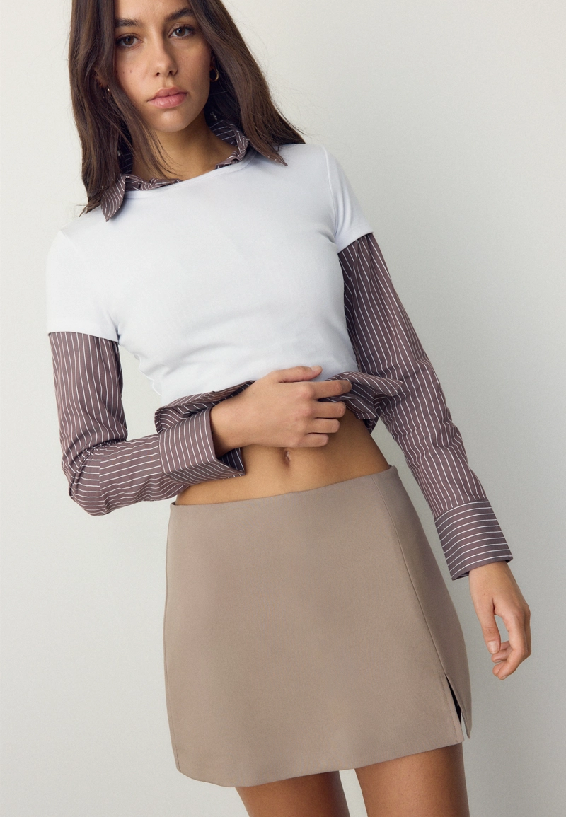 Юбка-шорты с разрезом сбоку