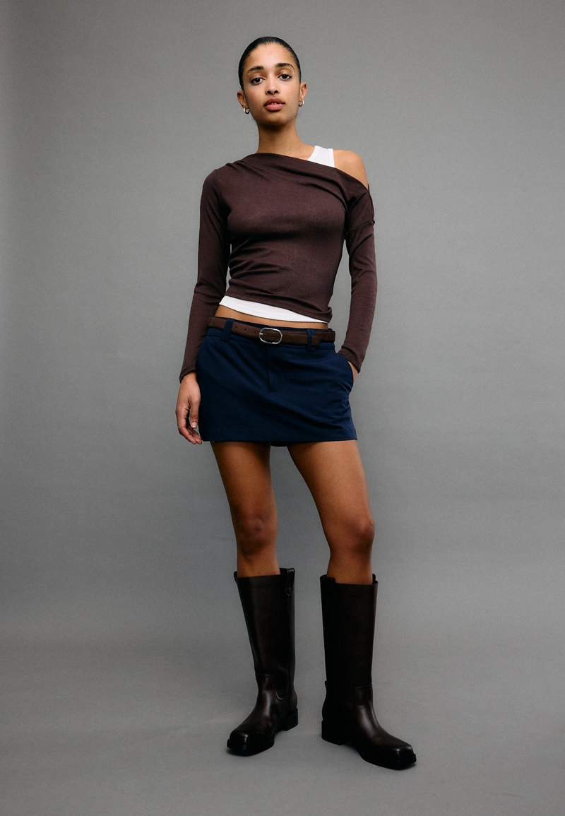 Мини-юбка-шорты с поясом