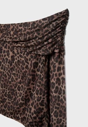 Асимметричная футболка из полупрозрачной ткани с принтом- Заказать в России