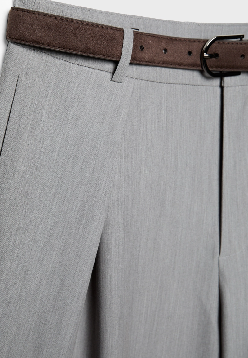 Брюки с макси-защипами и поясом