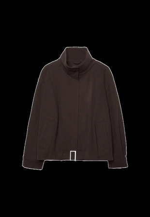 Объемная куртка-бомбер из мягкой ткани- Заказать в России