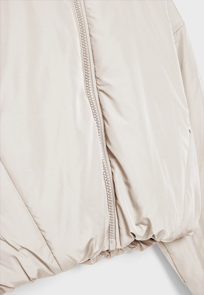 Стеганая куртка-пуховик