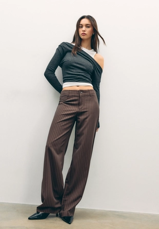 Зауженные прямые брюки- Заказать в России