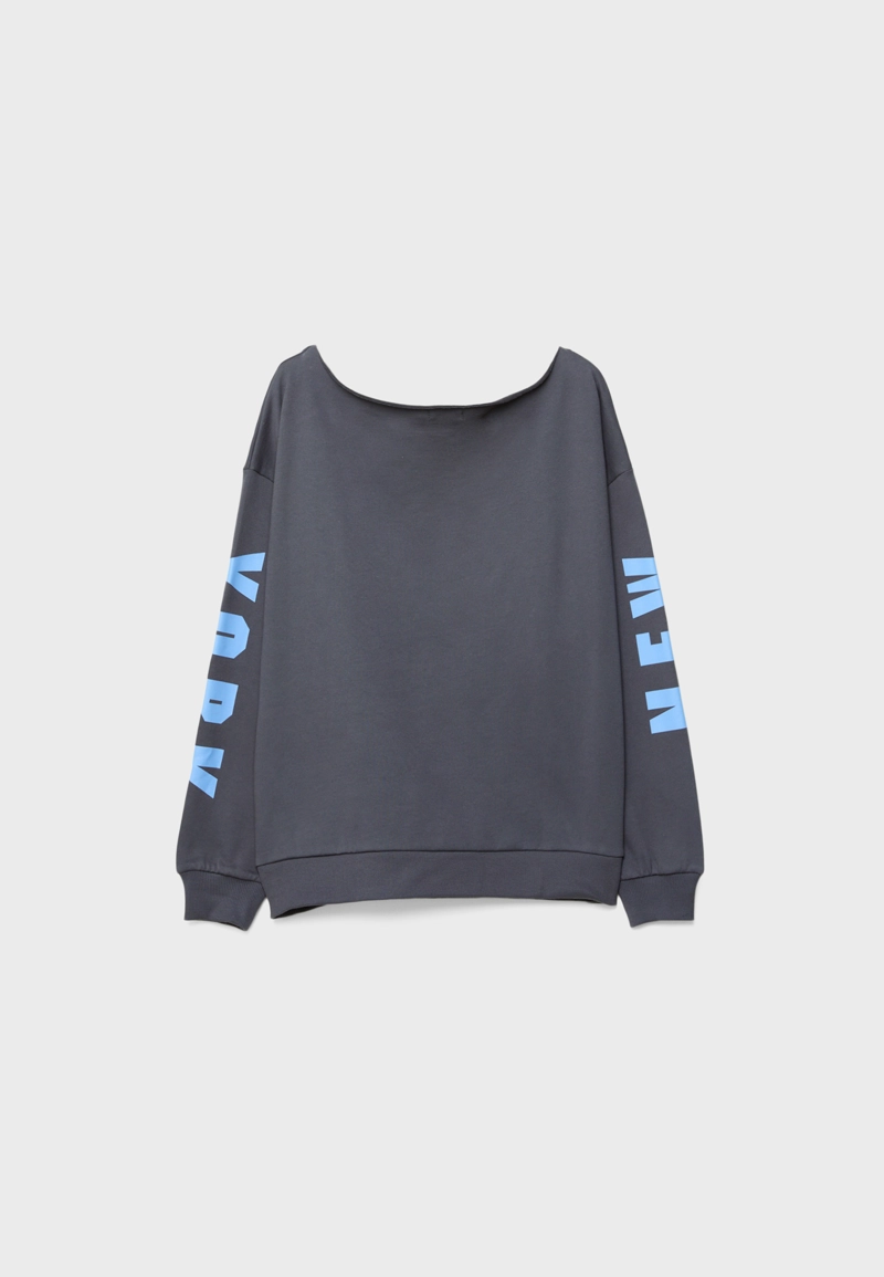 Толстовка с вырезом-лодочкой и принтом