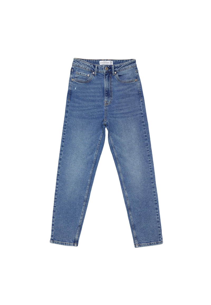 D10 Джинсы mom зауженного кроя