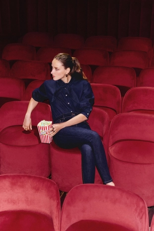 Джинсы скинни D07 с классической посадкой- Заказать в России