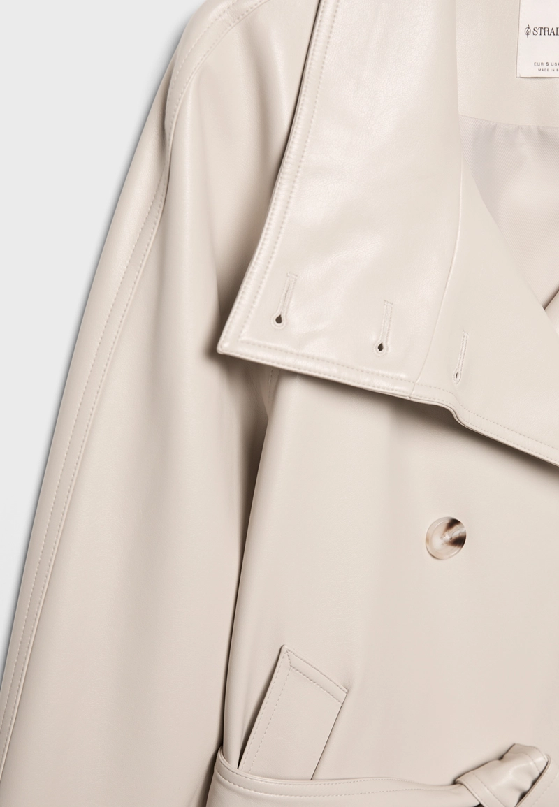 Тренч из искусственной кожи с высоким воротником